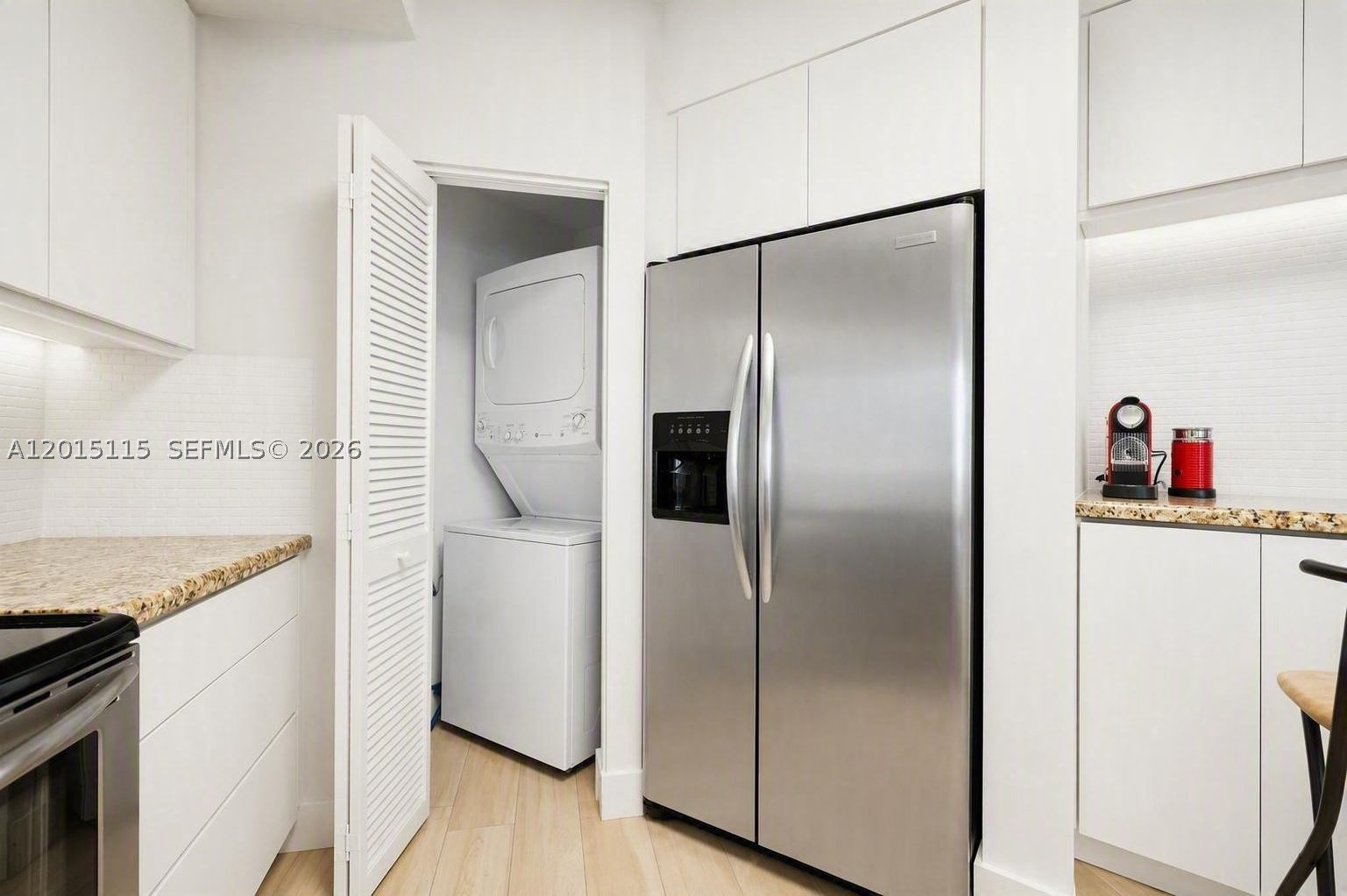 888 Brickell Key Dr #609, Miami FL 33131