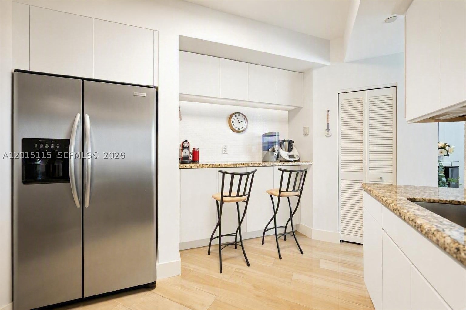 888 Brickell Key Dr #609, Miami FL 33131