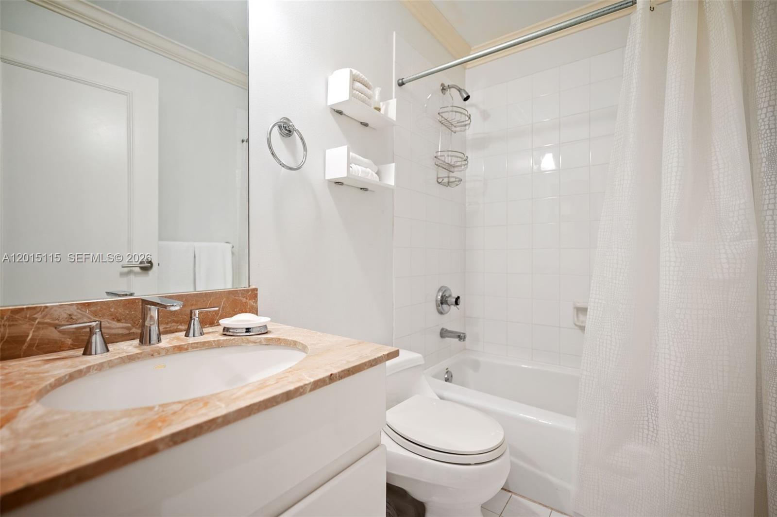 888 Brickell Key Dr #609, Miami FL 33131