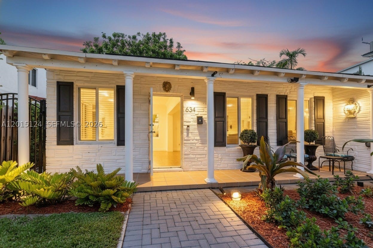634 NE 72nd Ter, Miami FL 33138