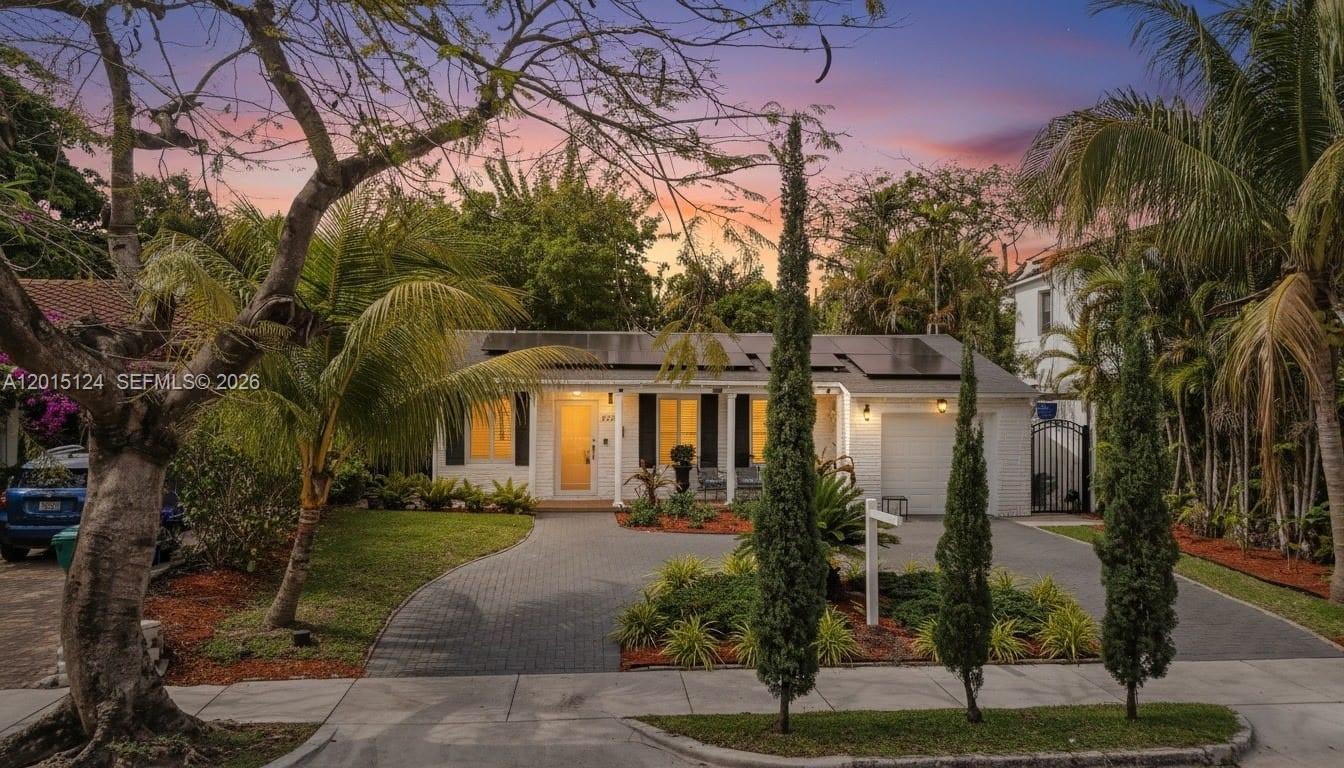 634 NE 72nd Ter, Miami FL 33138