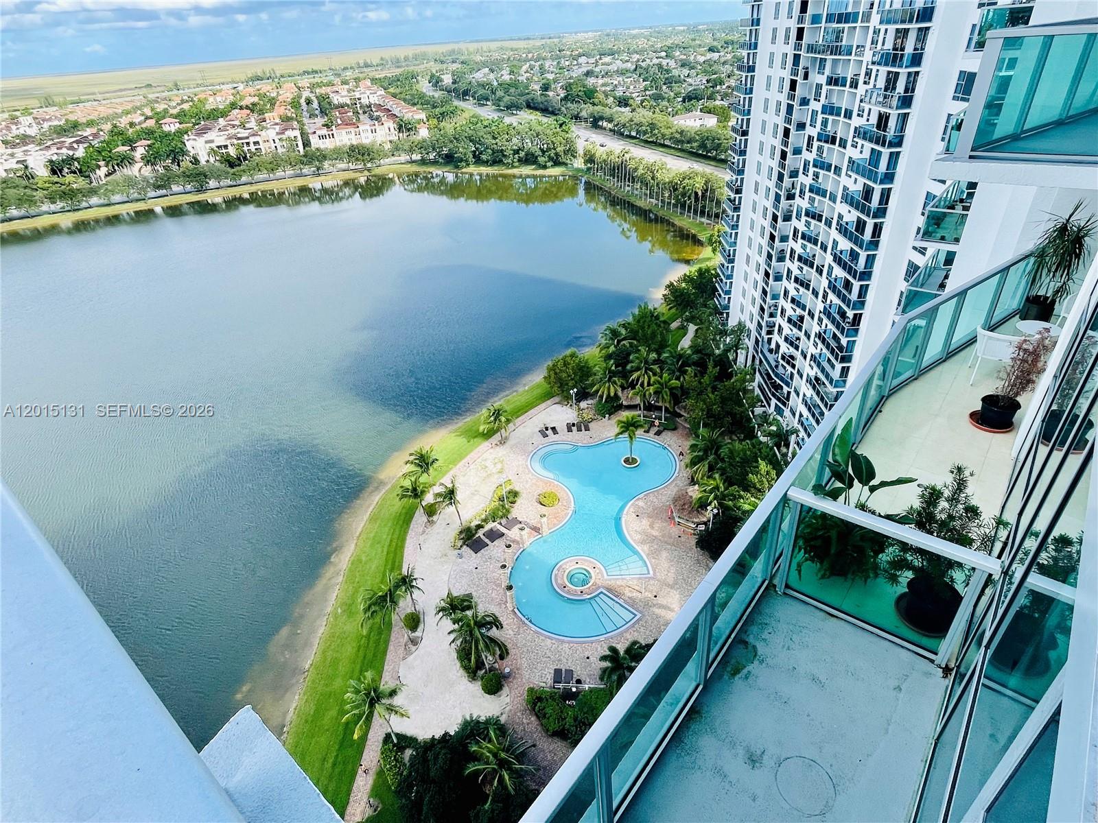 2681 N Flamingo Rd #2004S, Sunrise FL 33323