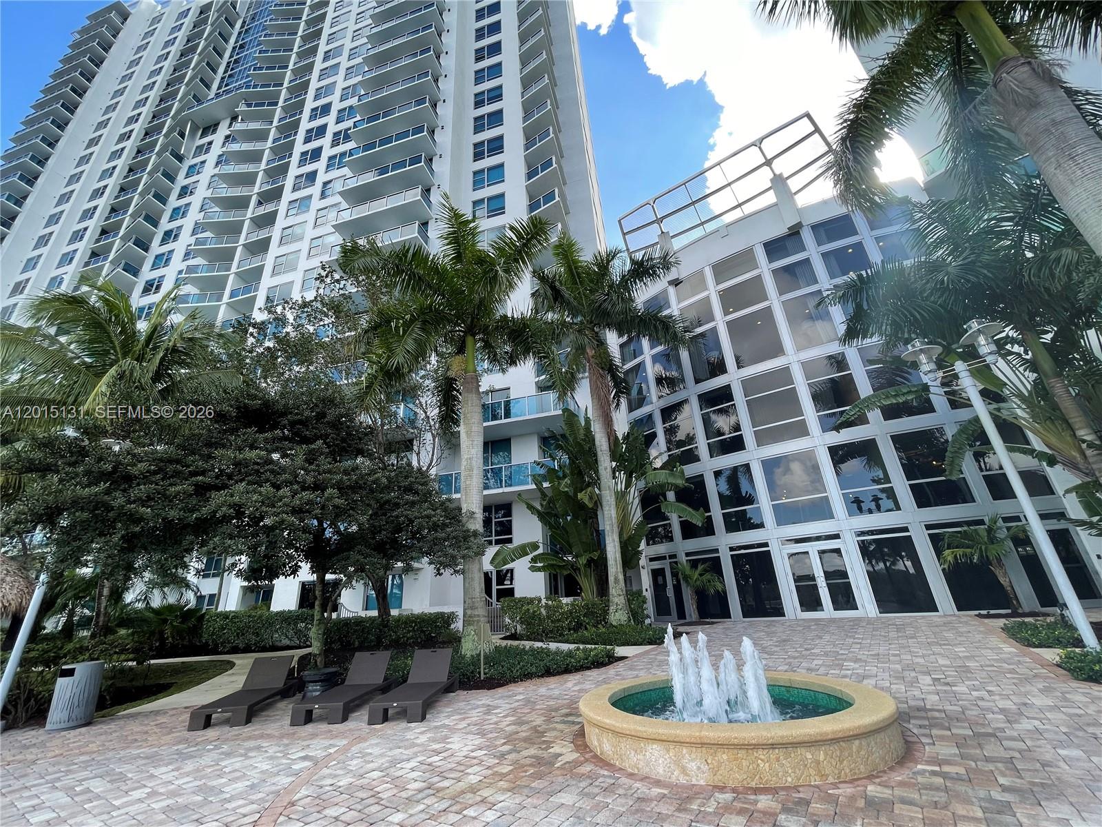 2681 N Flamingo Rd #2004S, Sunrise FL 33323