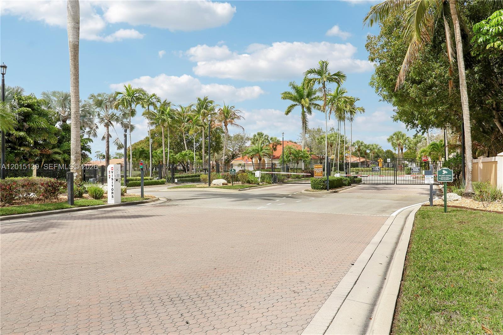 3978 W Hamilton Ky, West Palm Beach FL 33411