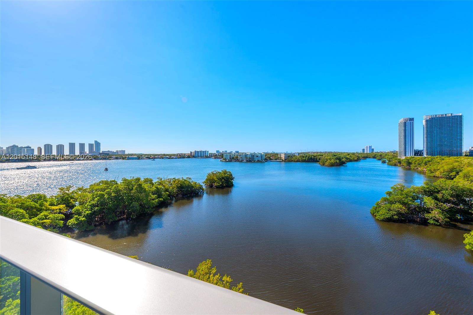 17111 Biscayne Blvd #606, North Miami Beach FL 33160