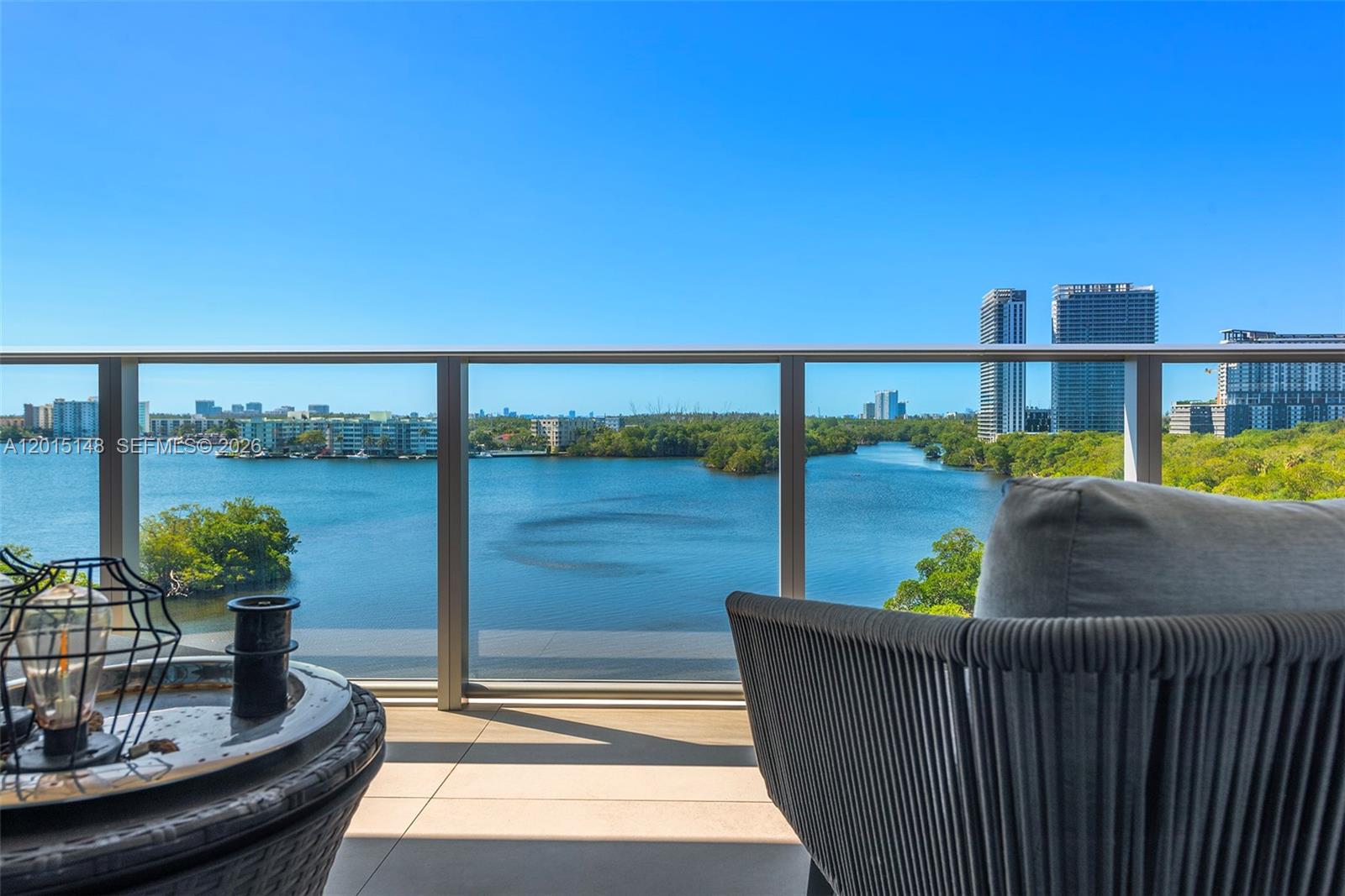 17111 Biscayne Blvd #606, North Miami Beach FL 33160