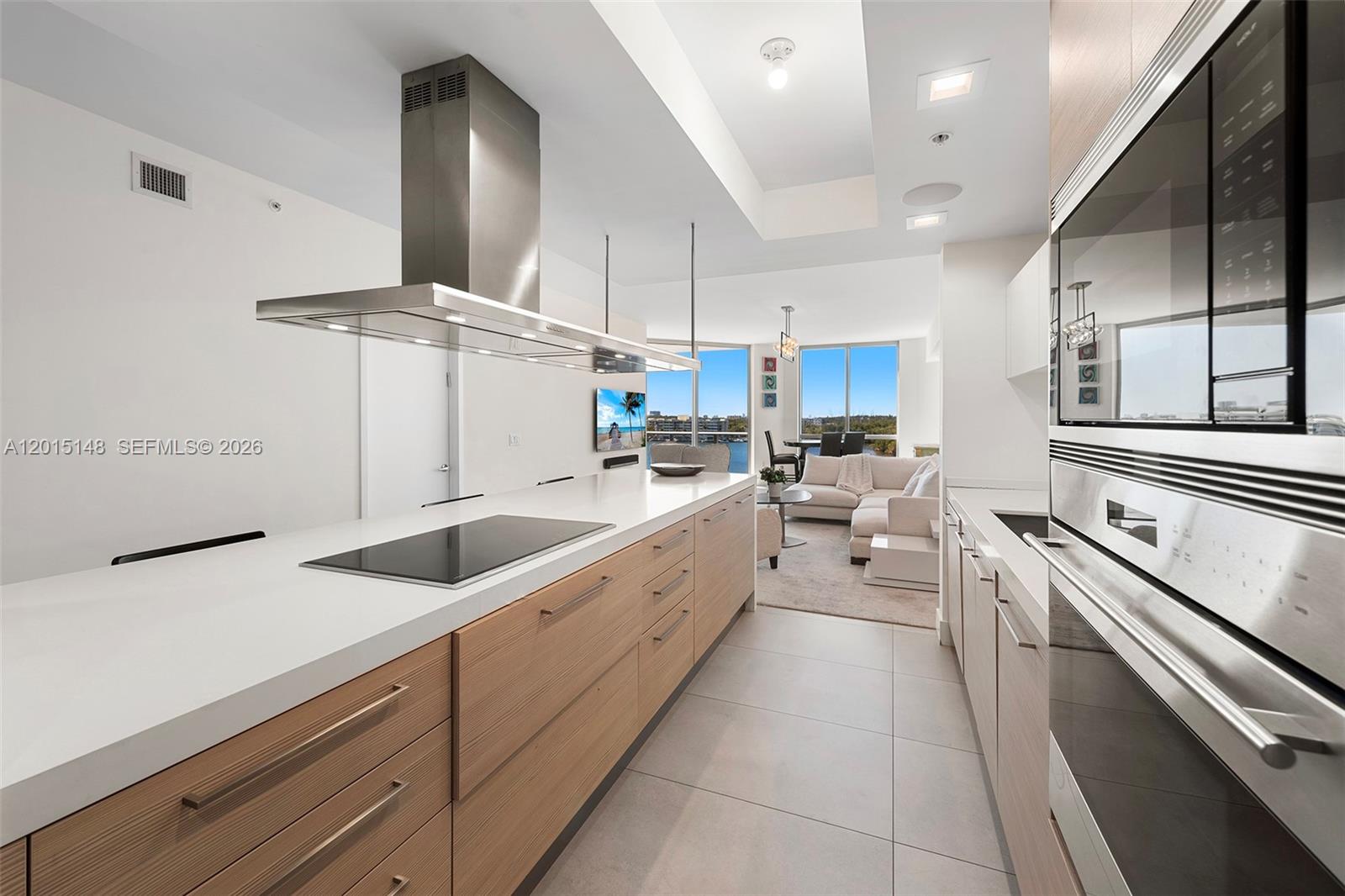 17111 Biscayne Blvd #606, North Miami Beach FL 33160