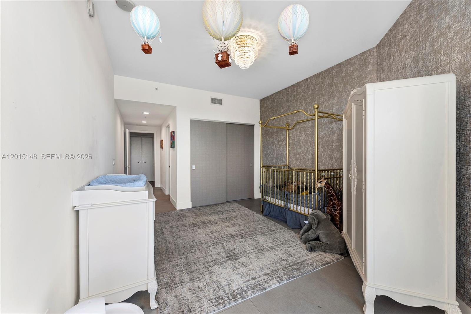 17111 Biscayne Blvd #606, North Miami Beach FL 33160