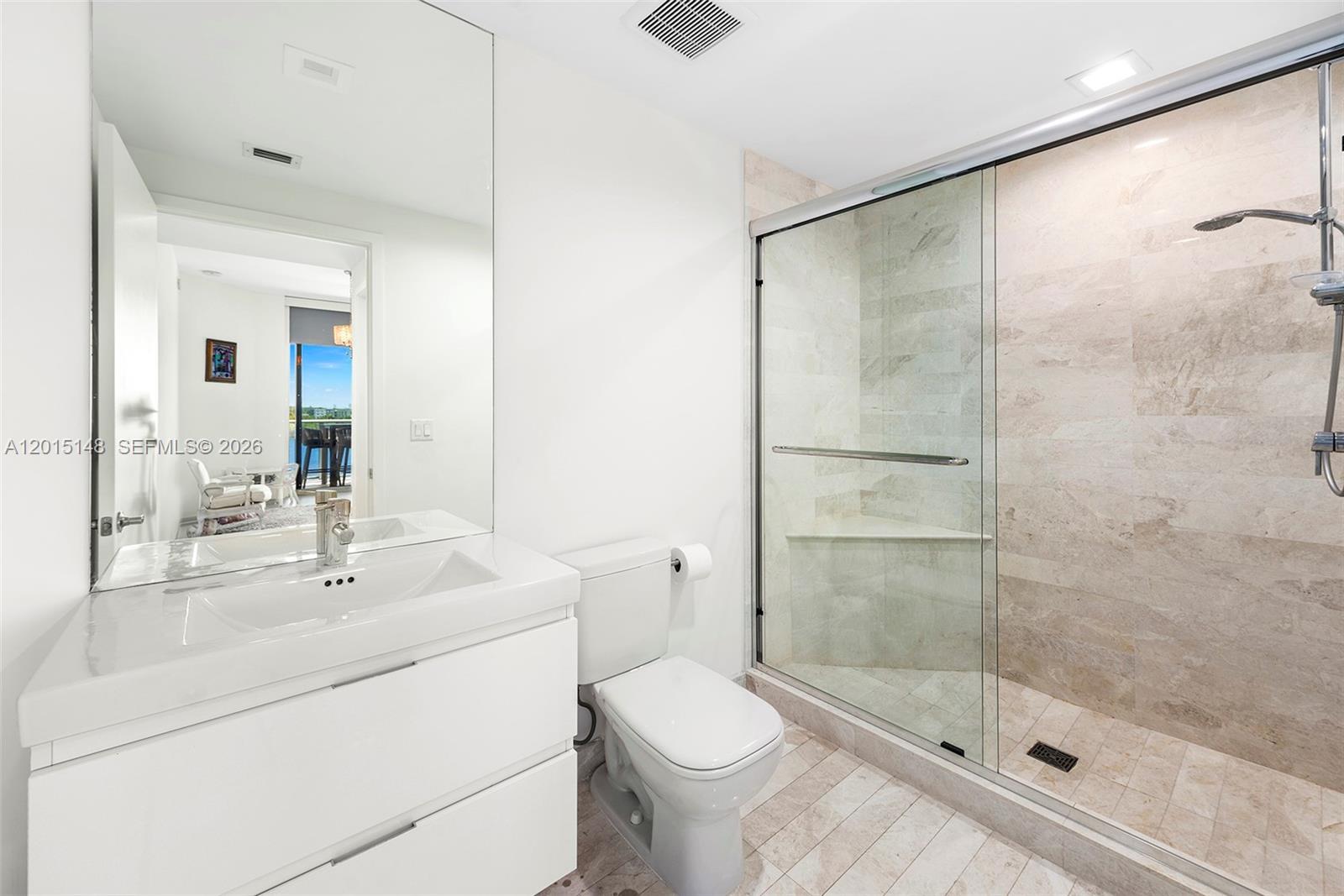 17111 Biscayne Blvd #606, North Miami Beach FL 33160