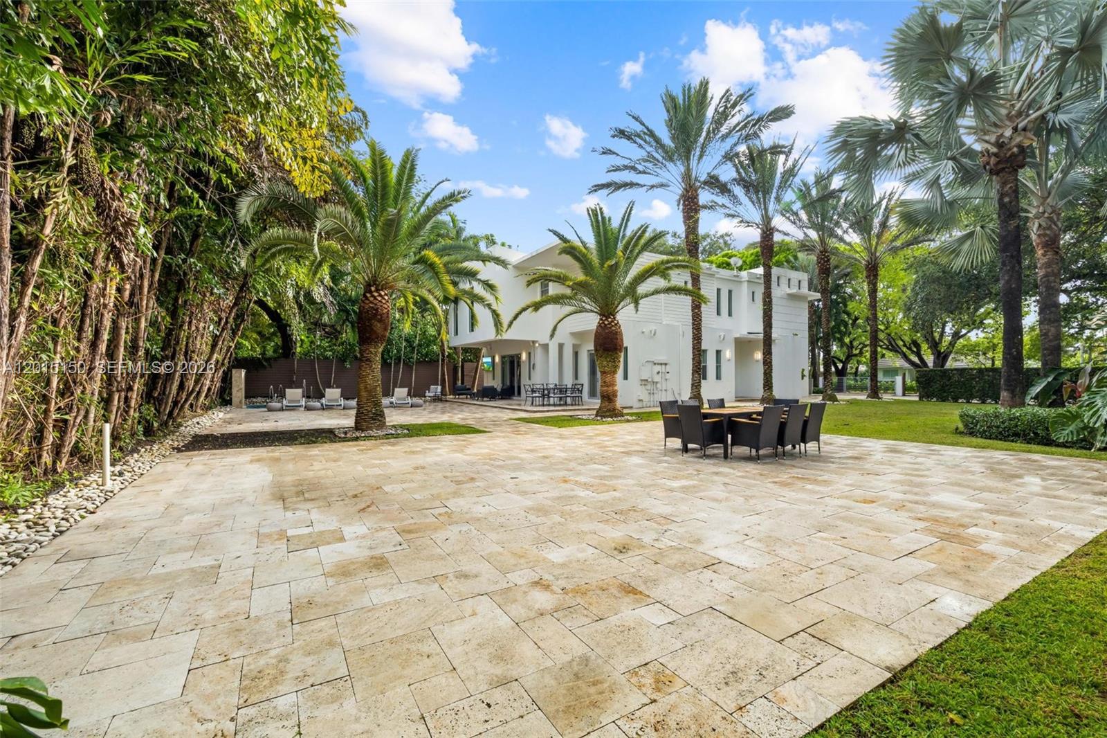3917 S Le Jeune Rd #-, Miami FL 33146