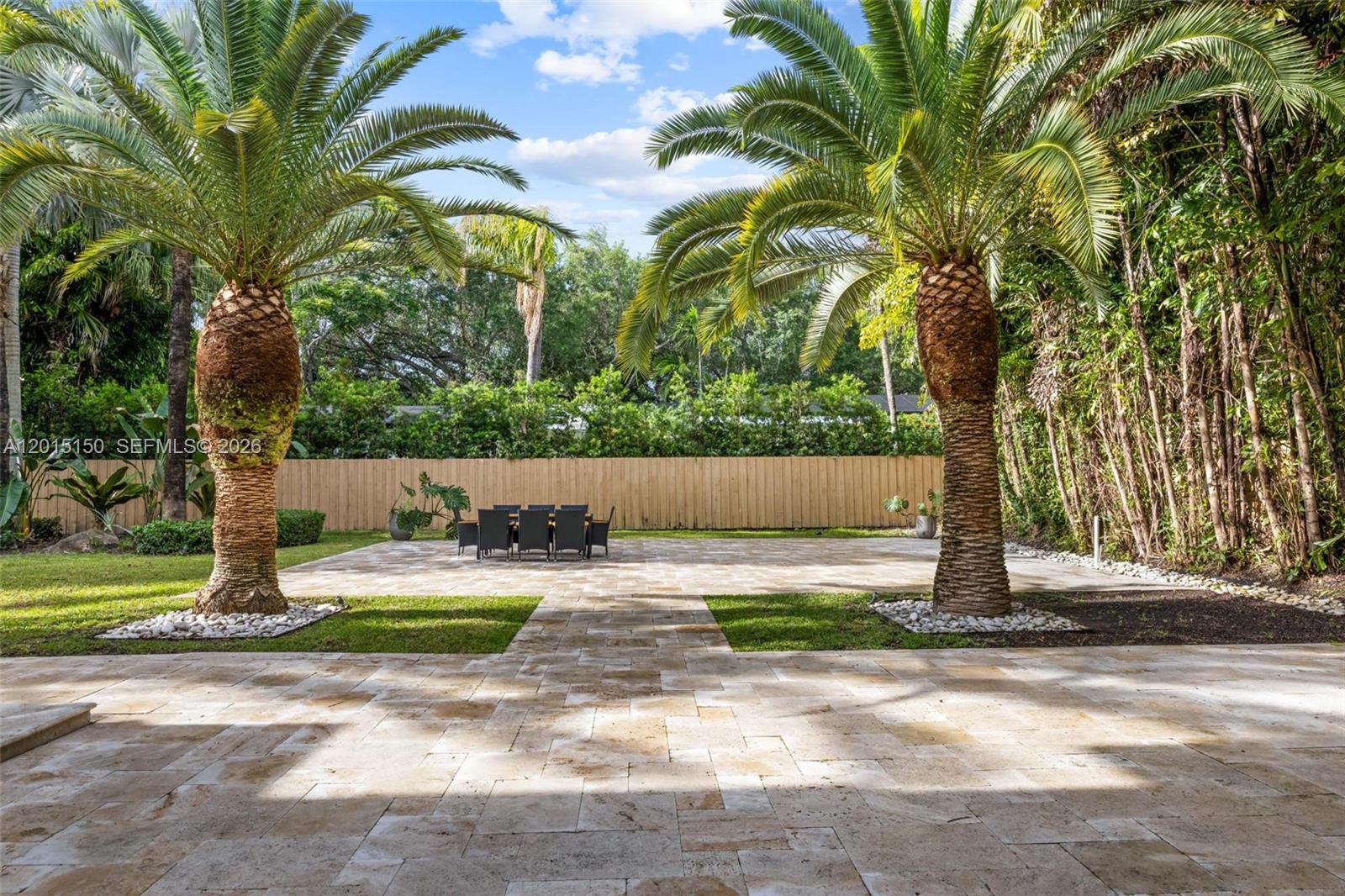 3917 S Le Jeune Rd #-, Miami FL 33146