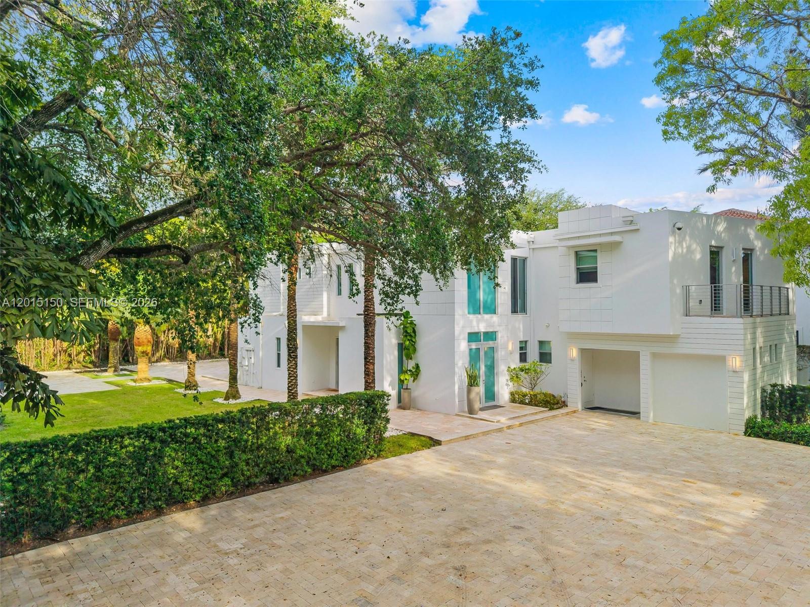 3917 S Le Jeune Rd #-, Miami FL 33146