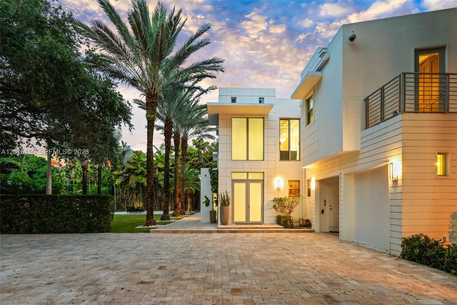 3917 S Le Jeune Rd #-, Miami FL 33146