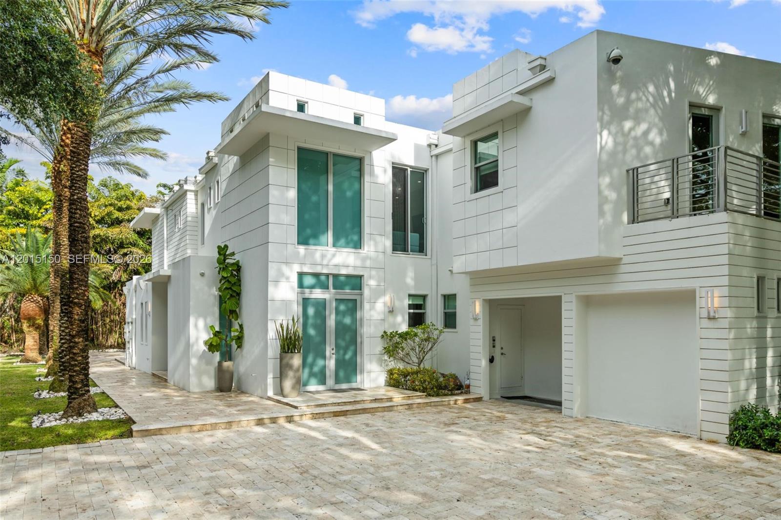 3917 S Le Jeune Rd #-, Miami FL 33146