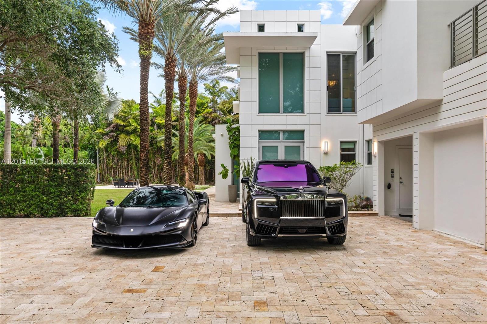 3917 S Le Jeune Rd #-, Miami FL 33146