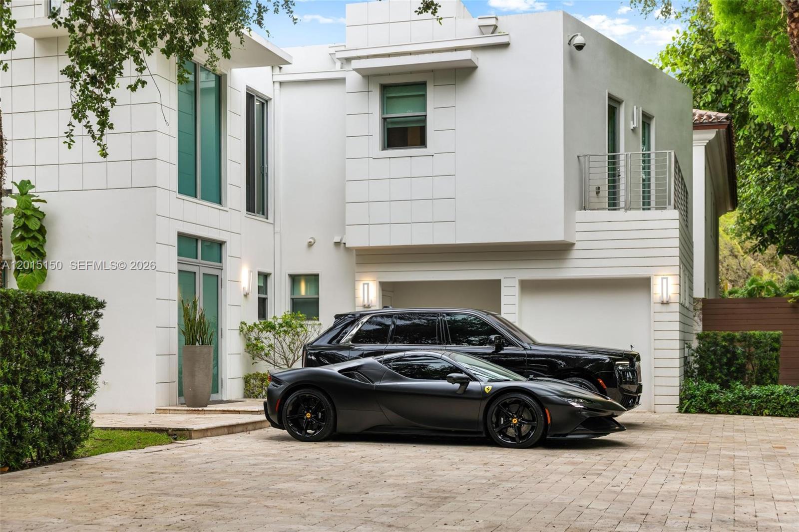 3917 S Le Jeune Rd #-, Miami FL 33146