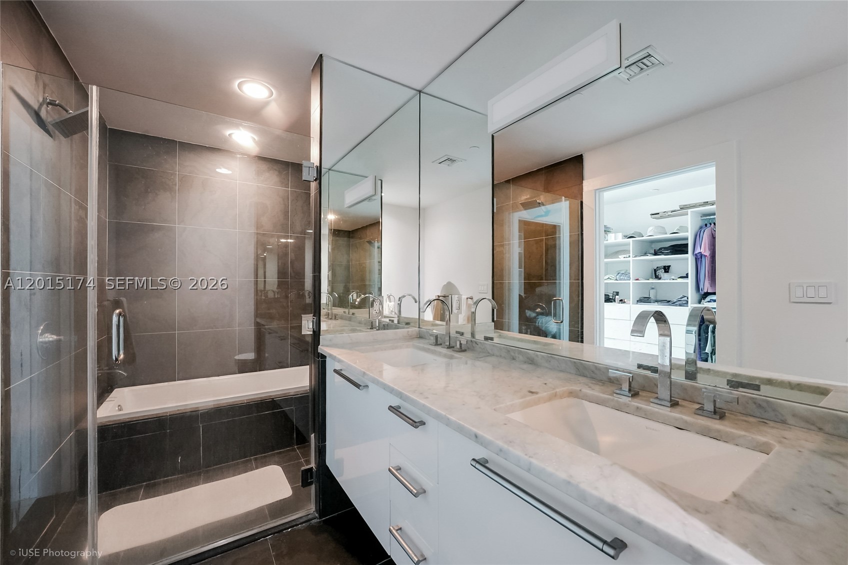 900 Biscayne Blvd #3407, Miami FL 33132