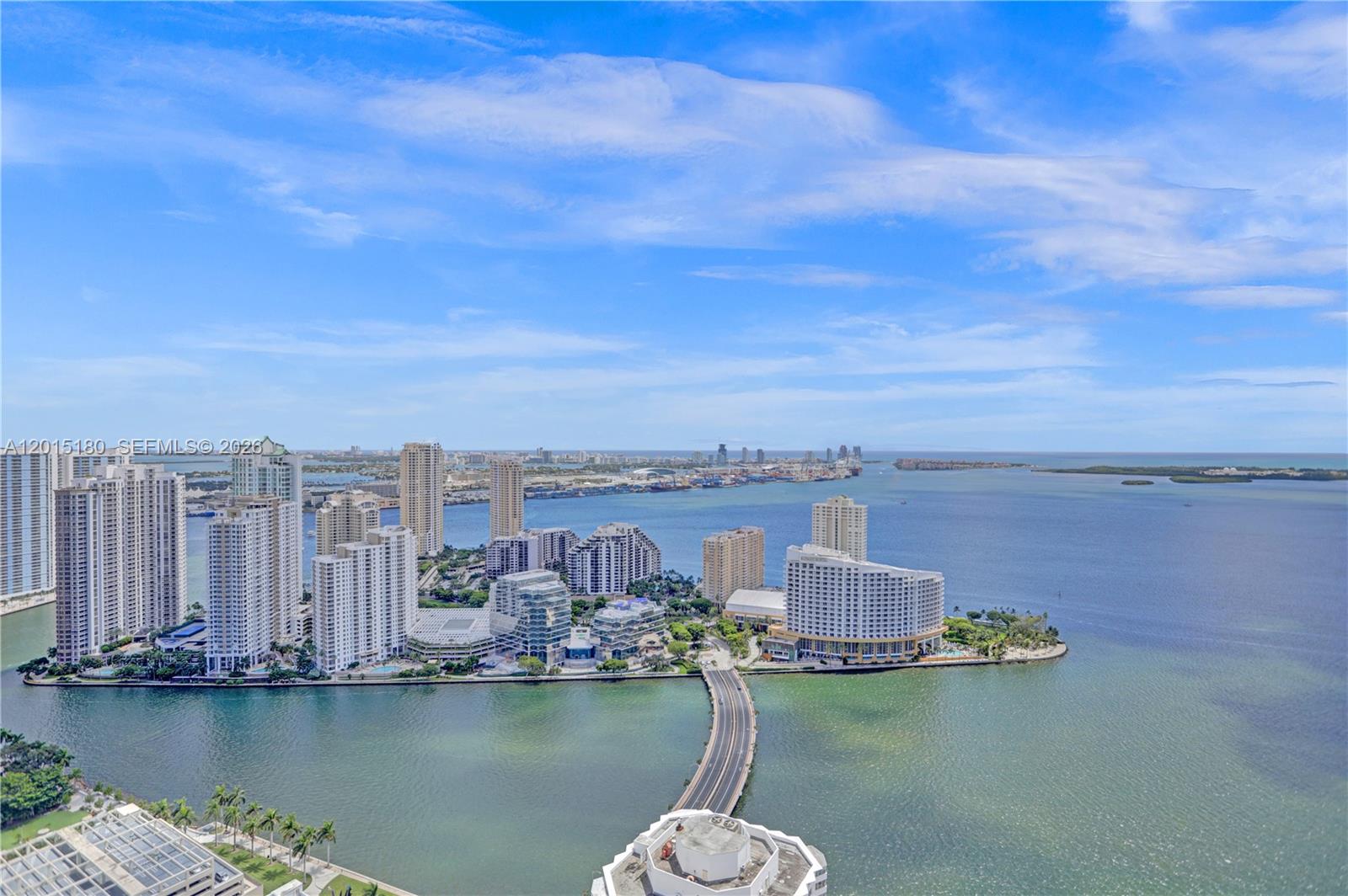 950 Brickell Bay Dr #4610, Miami FL 33131