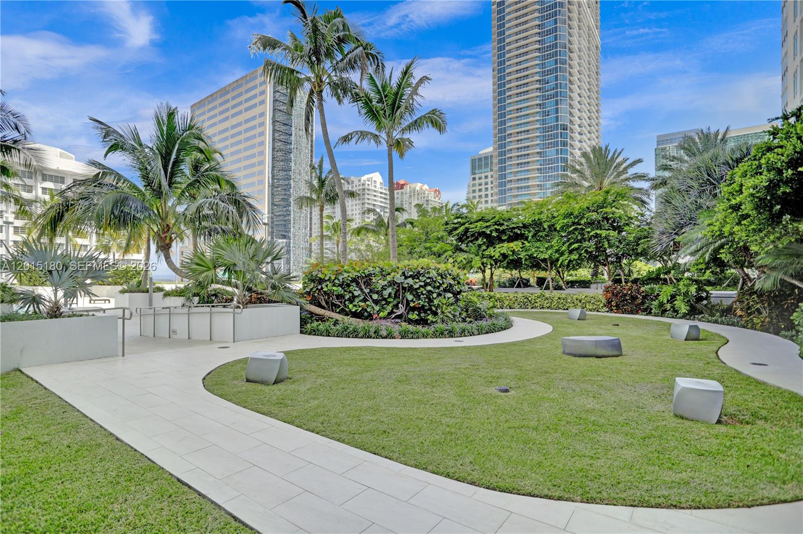 950 Brickell Bay Dr #4610, Miami FL 33131