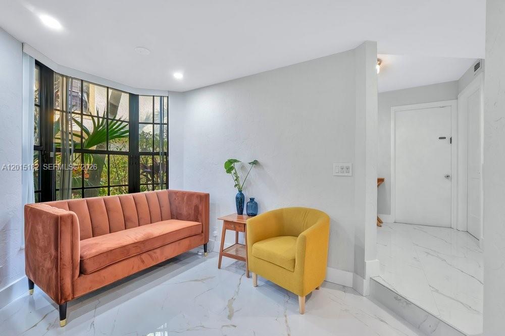 7838 La Mirada Dr, Boca Raton FL 33433