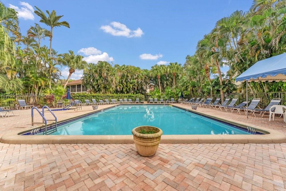7838 La Mirada Dr, Boca Raton FL 33433