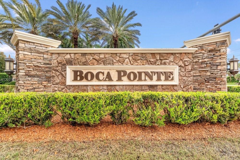 7838 La Mirada Dr, Boca Raton FL 33433
