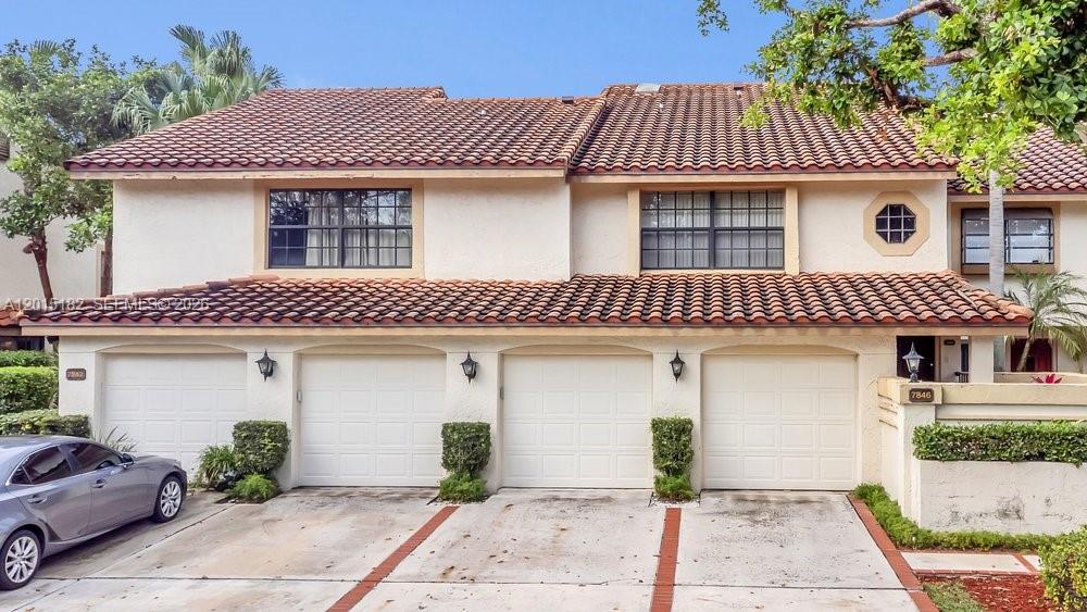 7838 La Mirada Dr, Boca Raton FL 33433