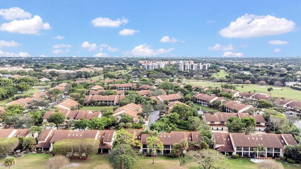 7838 La Mirada Dr, Boca Raton FL 33433