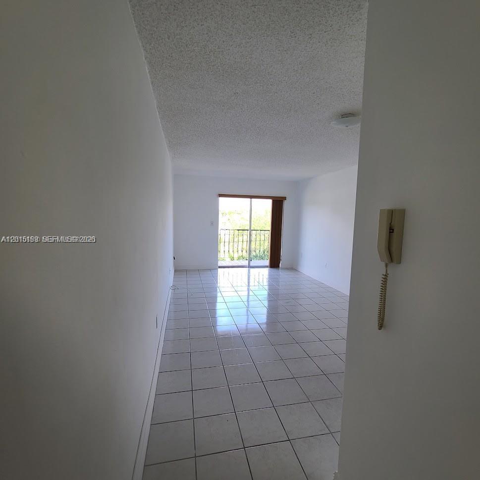 2500 SW 6th St #303, Miami FL 33135