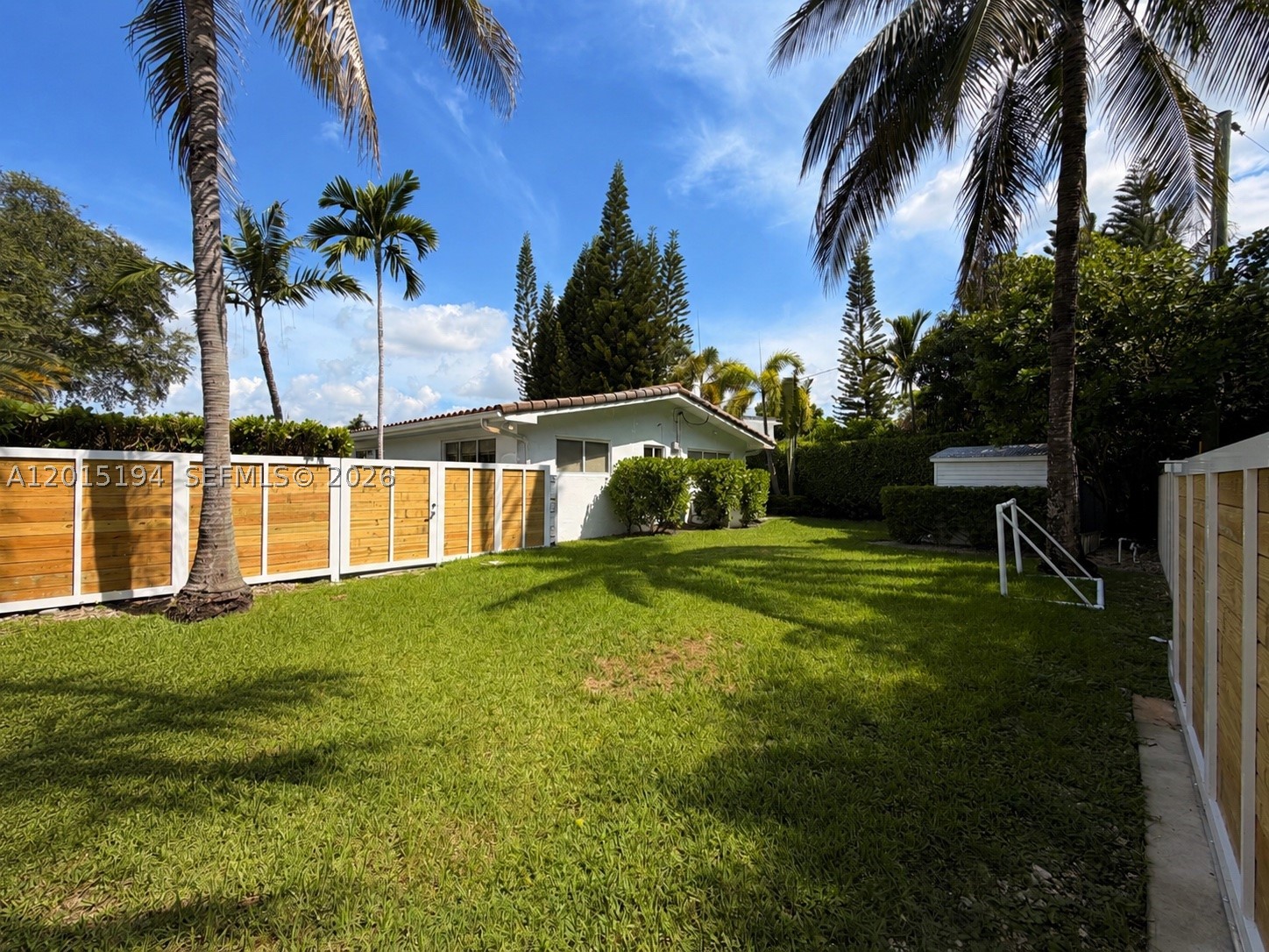 11445 N Bayshore Dr, North Miami FL 33181