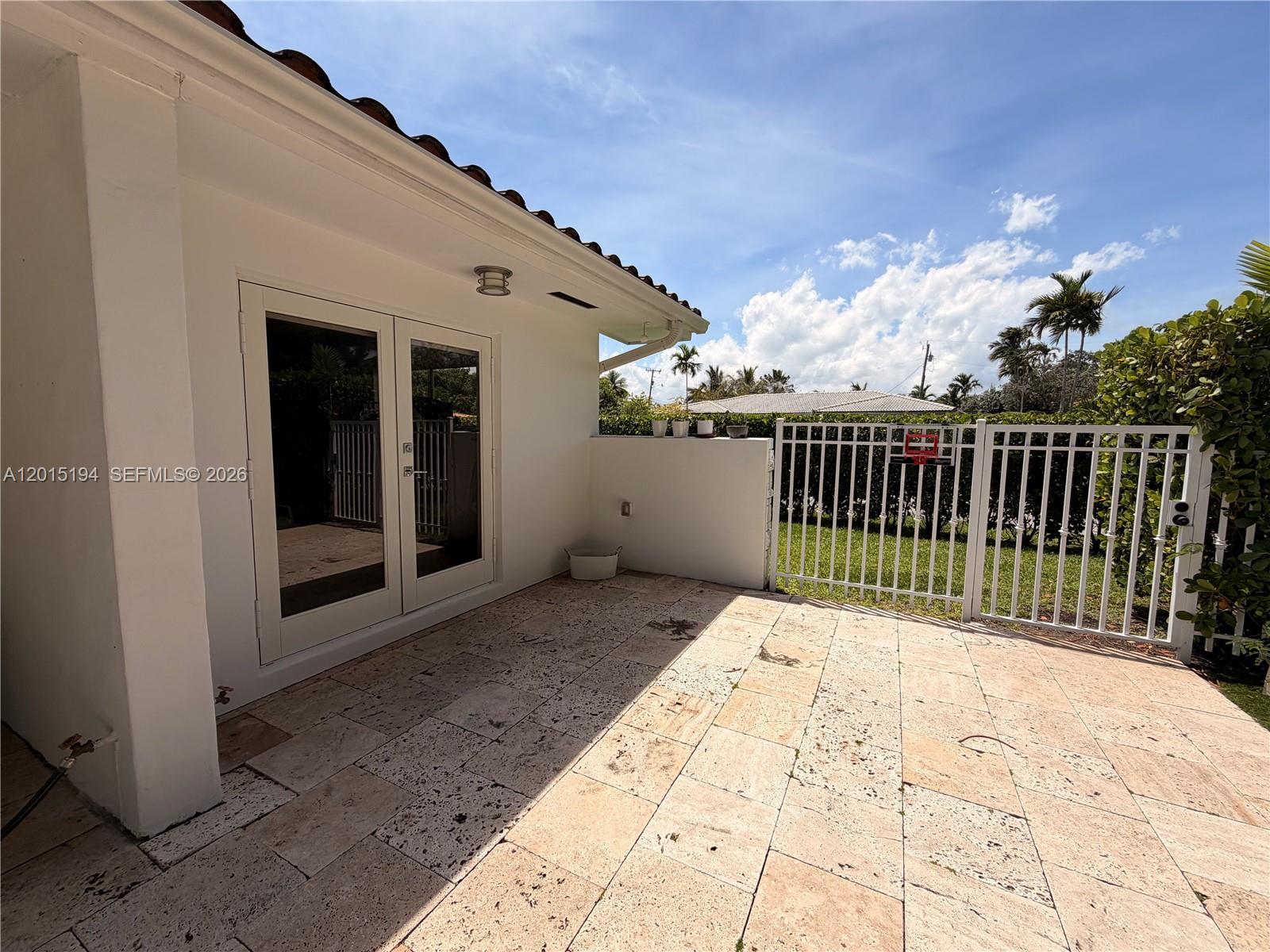 11445 N Bayshore Dr, North Miami FL 33181