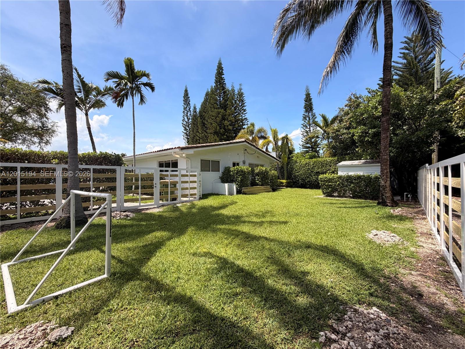 11445 N Bayshore Dr, North Miami FL 33181