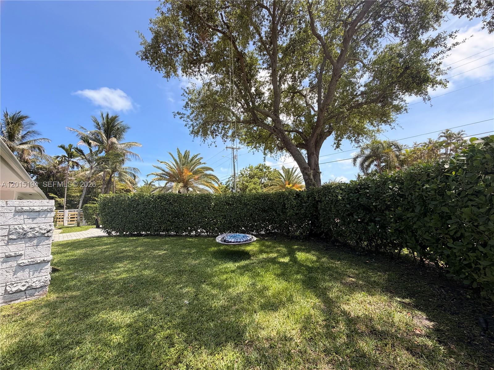 11445 N Bayshore Dr, North Miami FL 33181