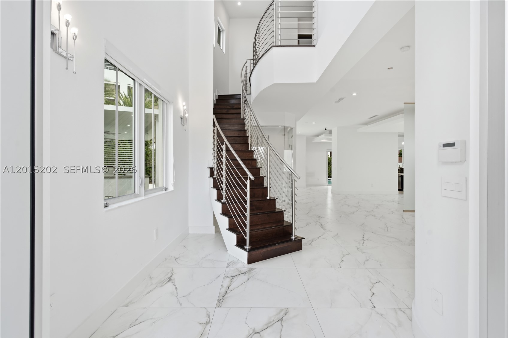 8221 NW 34th Dr, Doral FL 33122