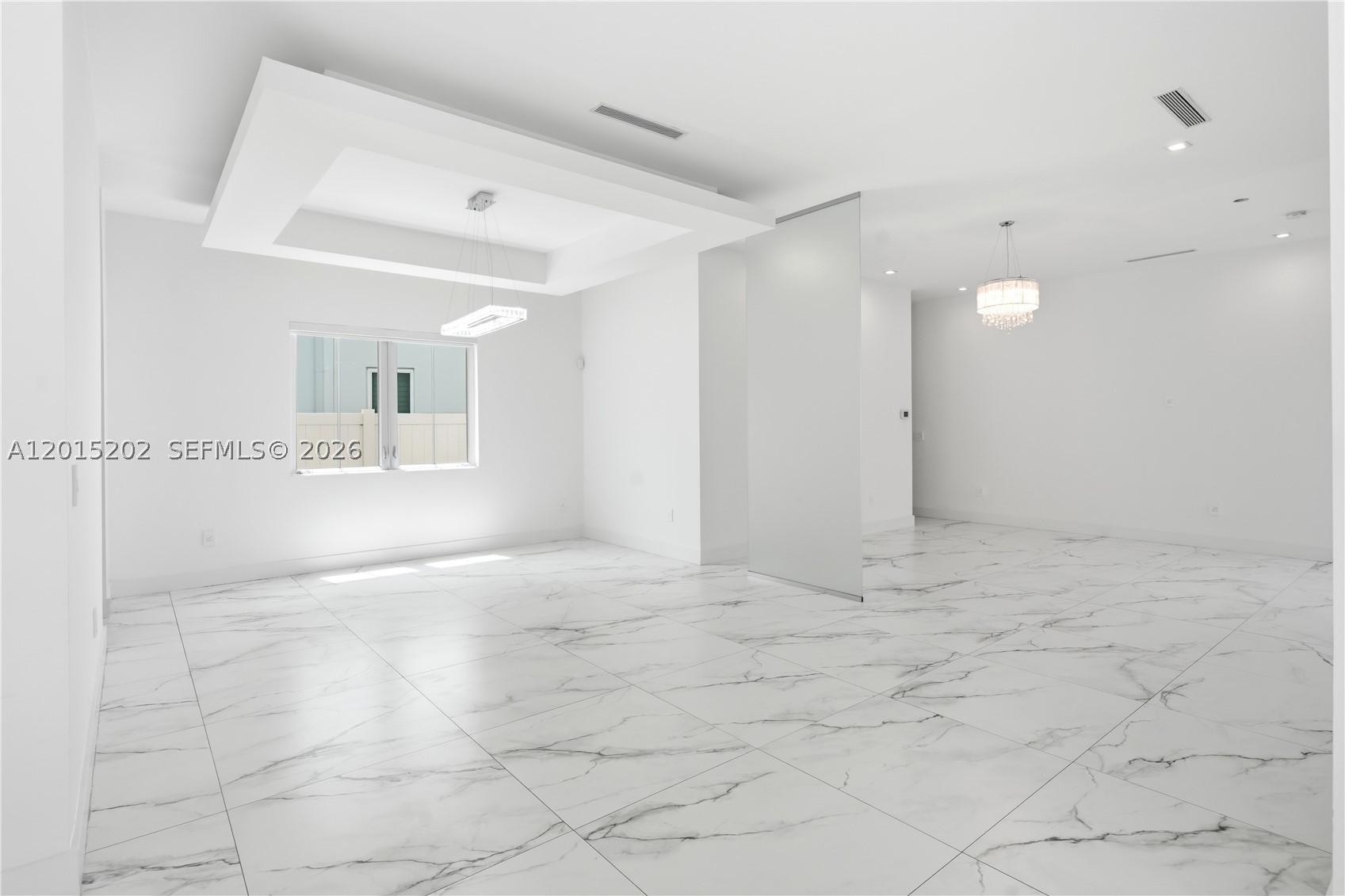 8221 NW 34th Dr, Doral FL 33122