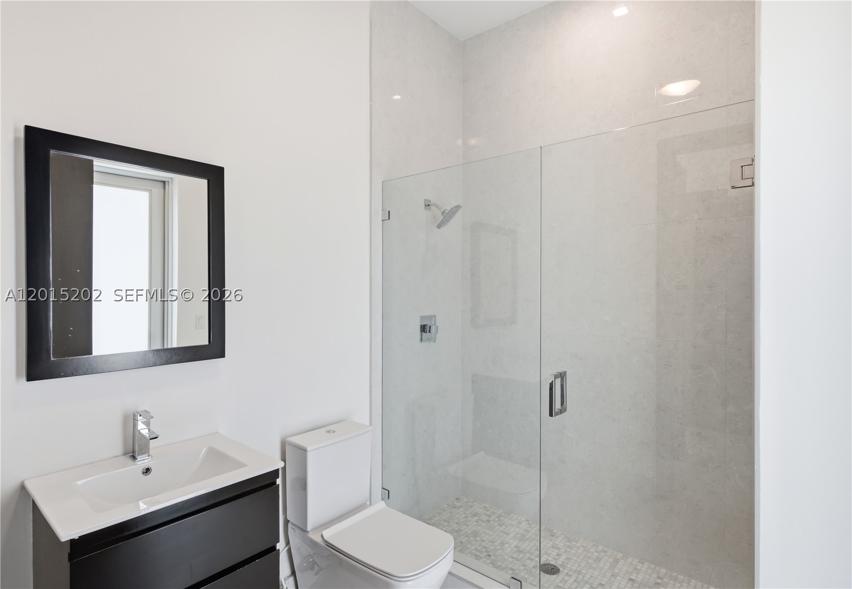 8221 NW 34th Dr, Doral FL 33122