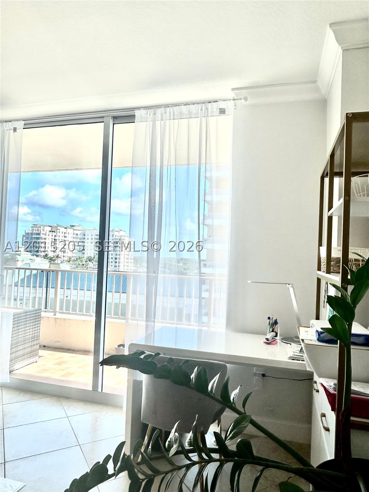 625 Casa Loma Blvd #1009, Boynton Beach FL 33435