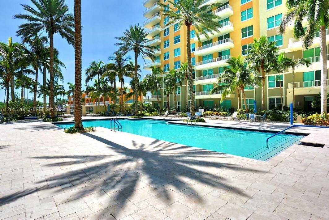625 Casa Loma Blvd #1009, Boynton Beach FL 33435