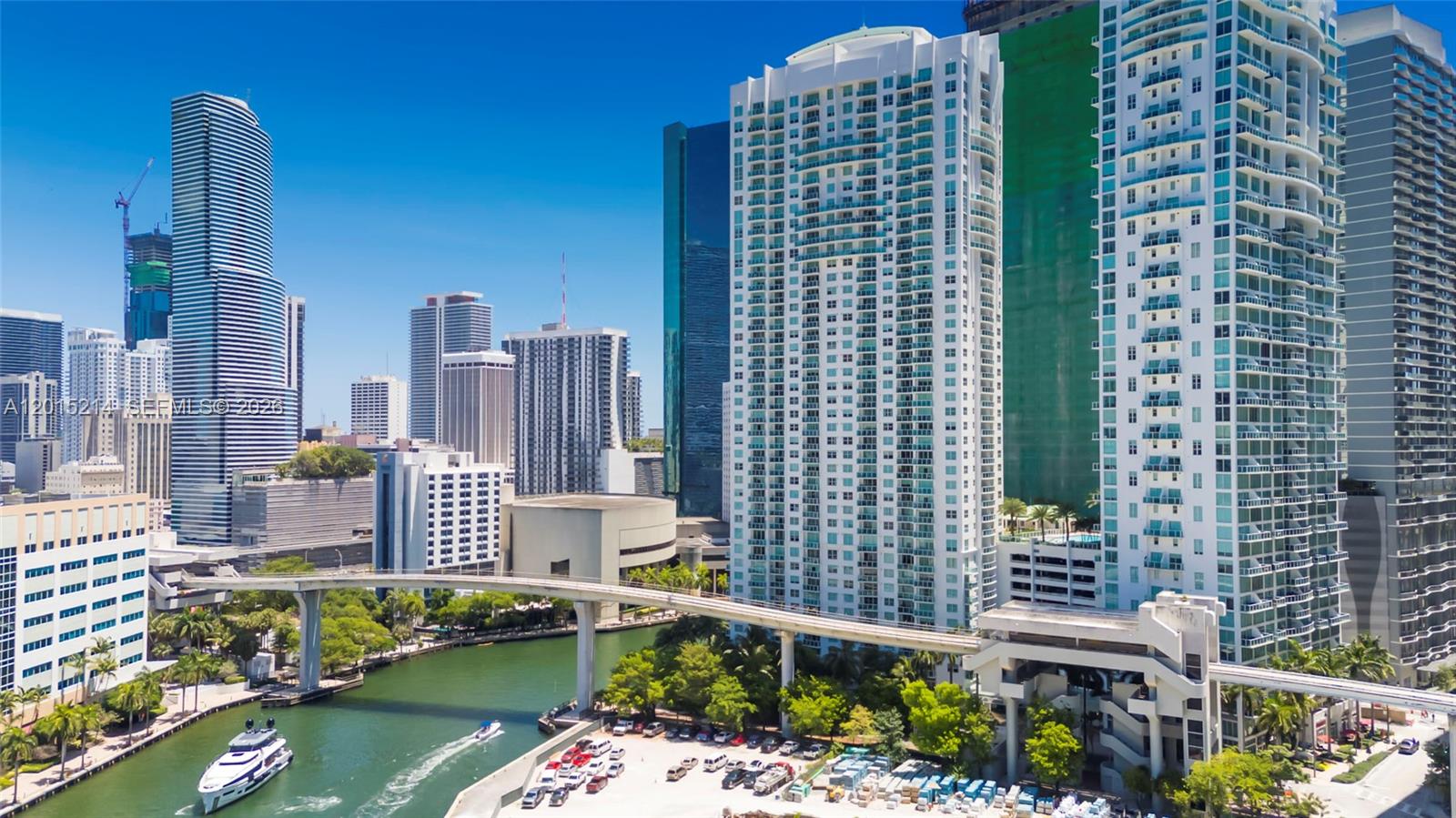 31 SE 5th St #3010, Miami FL 33131