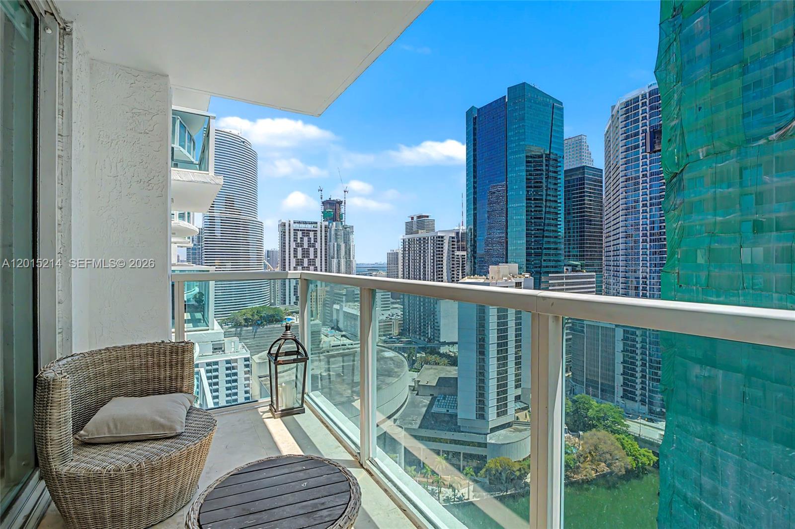 31 SE 5th St #3010, Miami FL 33131