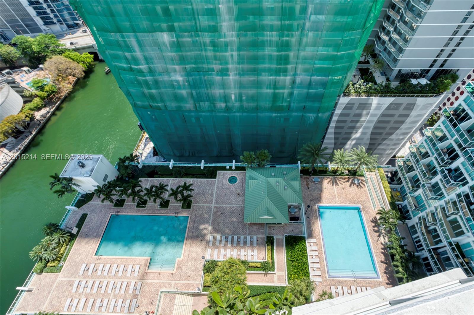 31 SE 5th St #3010, Miami FL 33131