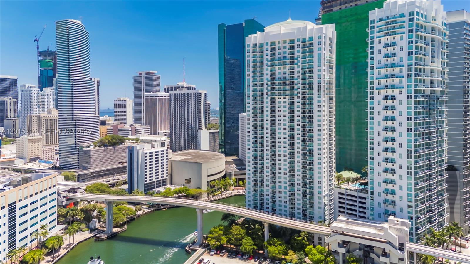 31 SE 5th St #3010, Miami FL 33131
