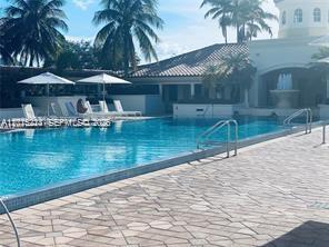 20000 E Country Club Dr #TS07, Aventura FL 33180