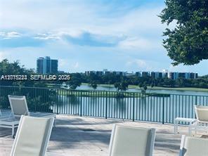 20000 E Country Club Dr #TS07, Aventura FL 33180