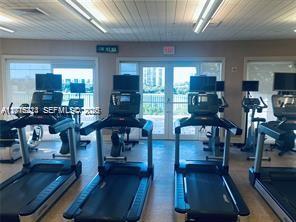 20000 E Country Club Dr #TS07, Aventura FL 33180