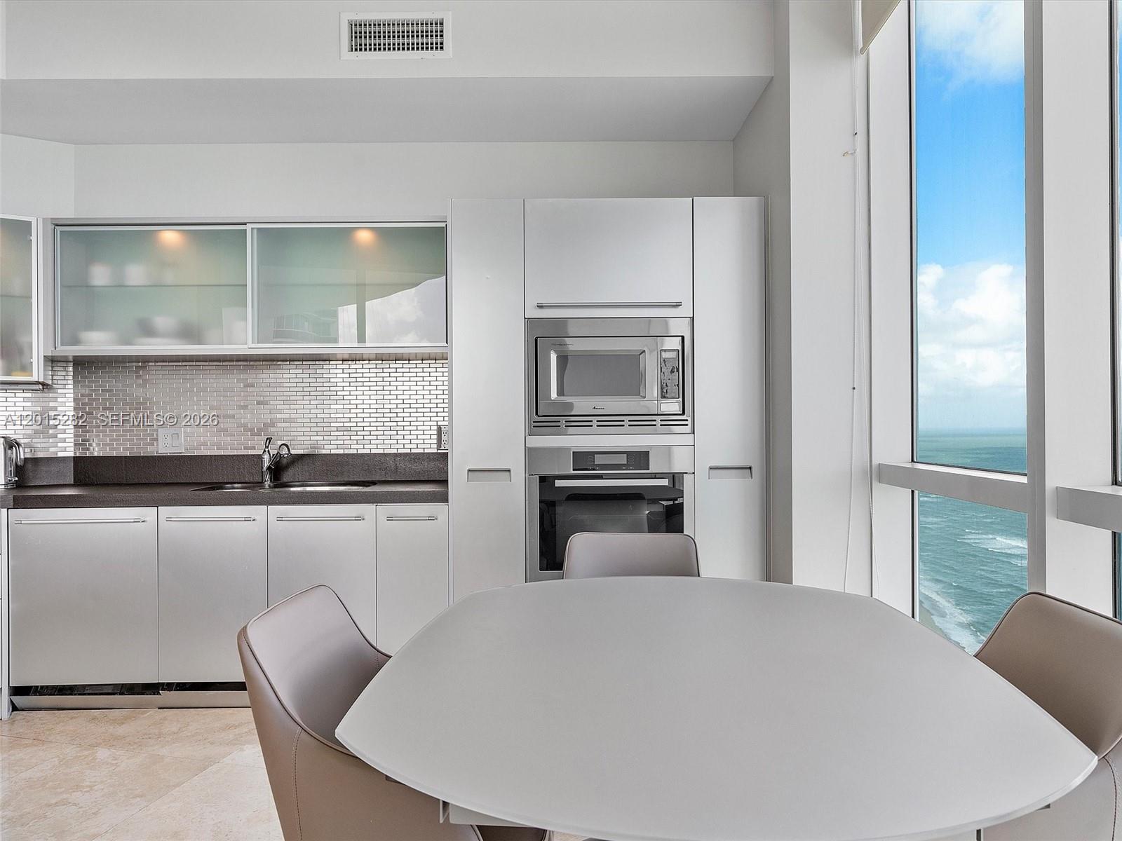 18201 Collins Ave #4009, Sunny Isles Beach FL 33160