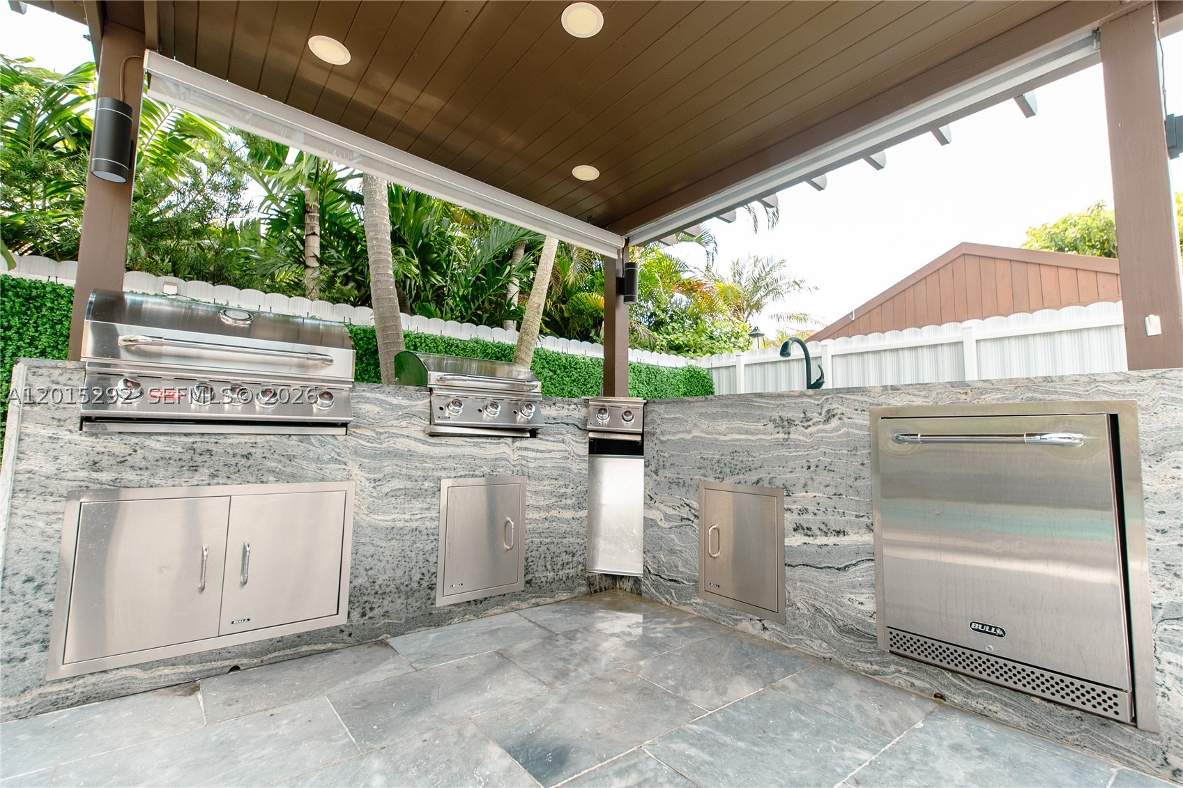 7814 NW 165th St, Miami Lakes FL 33016
