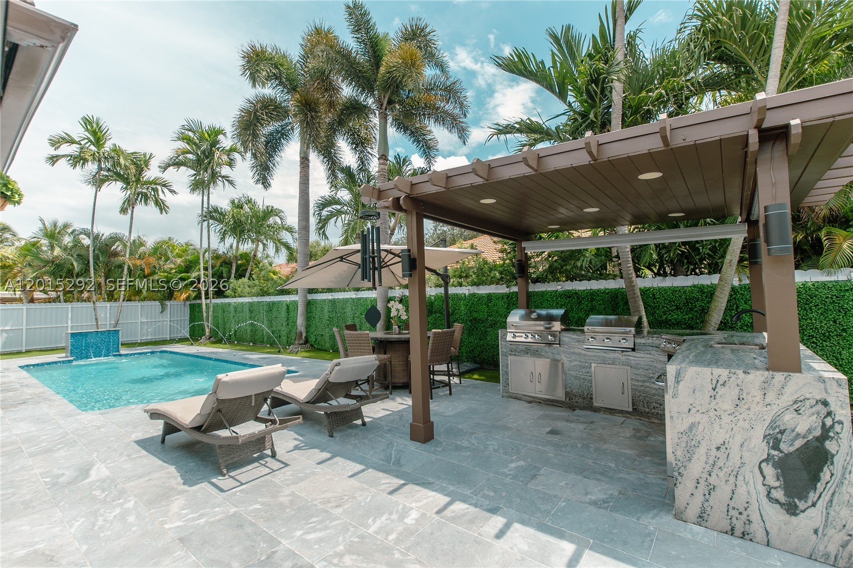 7814 NW 165th St, Miami Lakes FL 33016