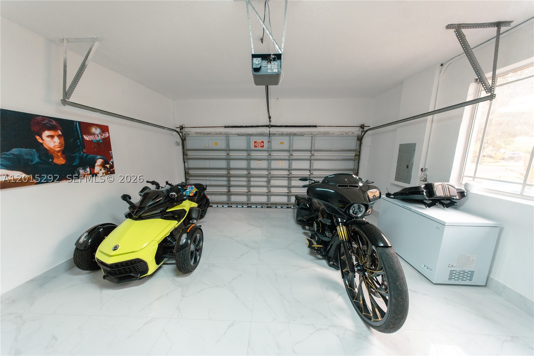 7814 NW 165th St, Miami Lakes FL 33016