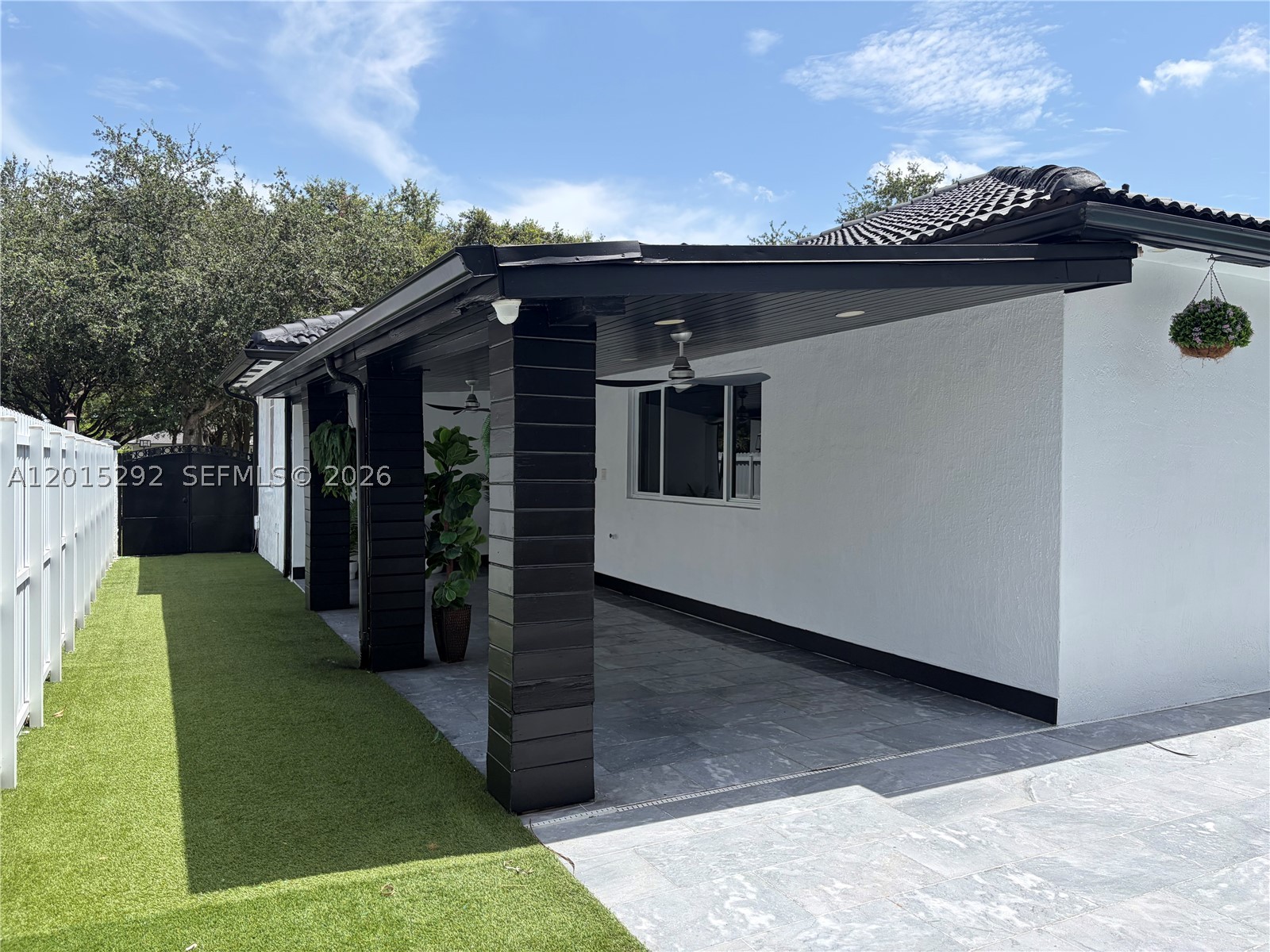 7814 NW 165th St, Miami Lakes FL 33016